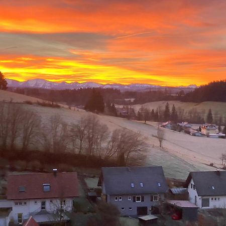 Ferienwohnung Bergblick Wangen Im Allgaeu Mit Garten, 2022 Komplett Renoviert Eksteriør bilde